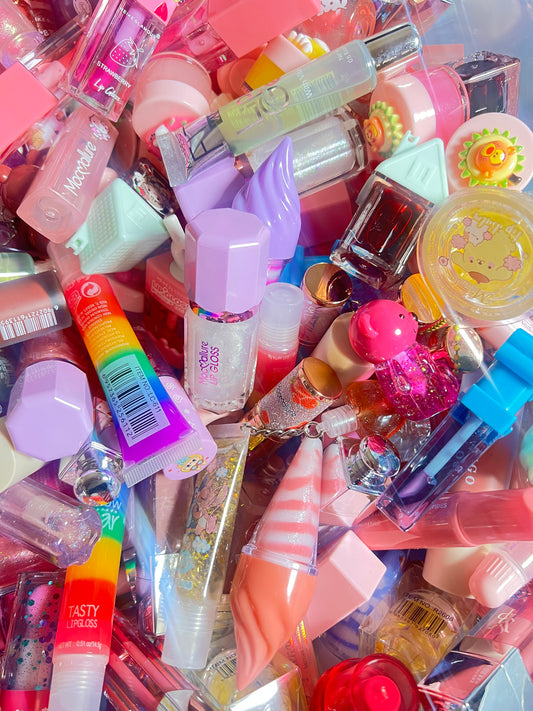 Lip Bundles - Variety of Lipsticks in Assorted Colors for
Self-Pick Your bundle LIVE - (lip gloss, lip balm, lipstick, lip tint, lip oil, lip scrub)