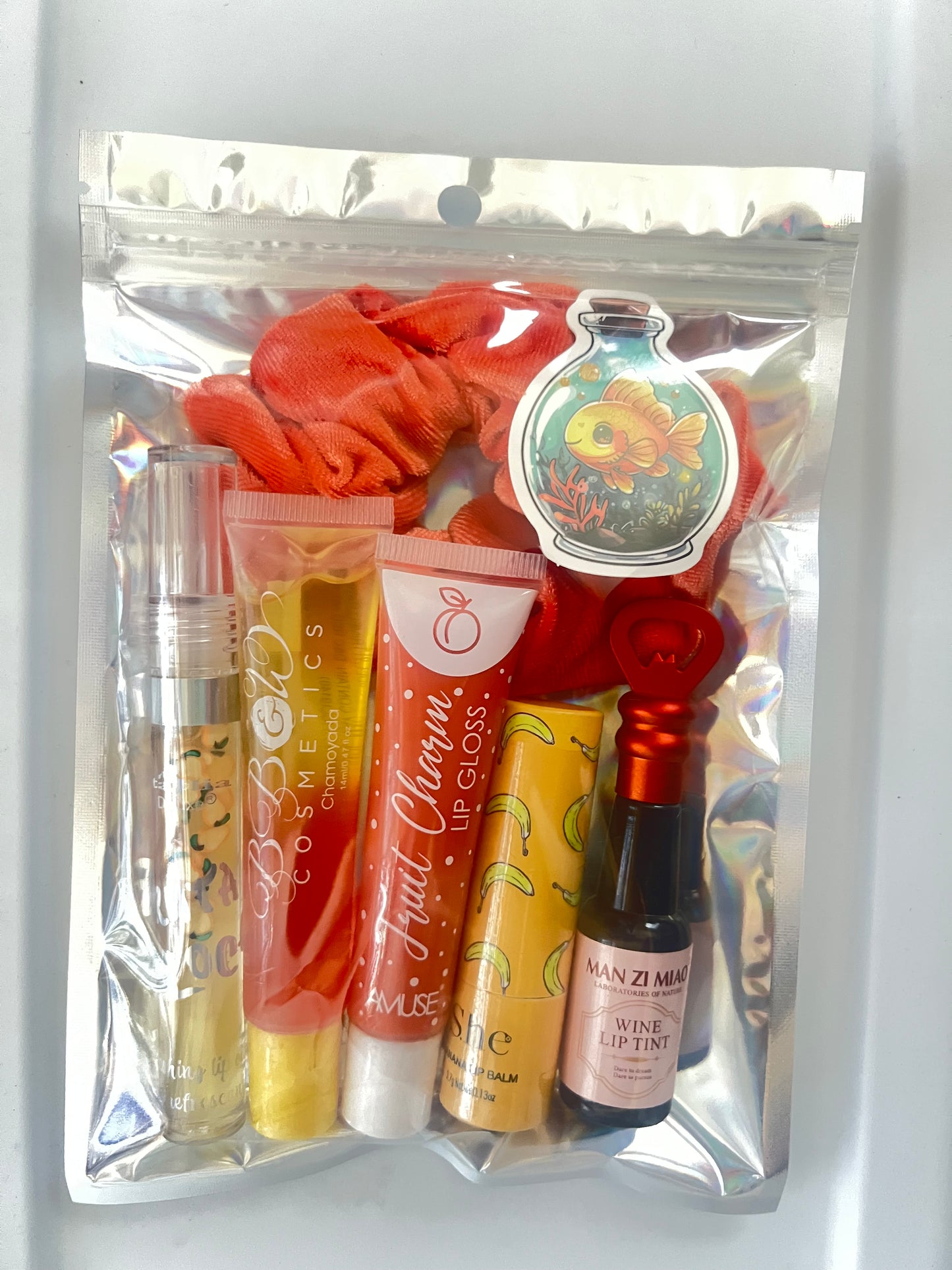 Deluxe Lip Gloss Makeup self pick bundle LIVE