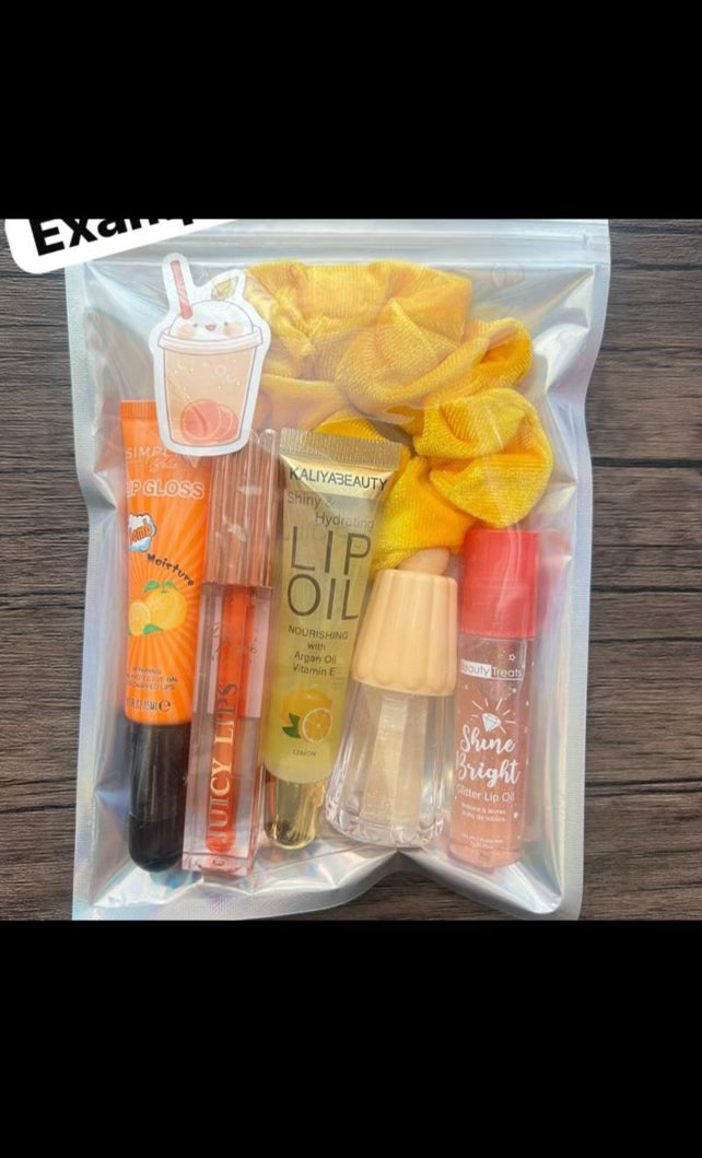 Deluxe Lip Gloss Makeup self pick bundle LIVE